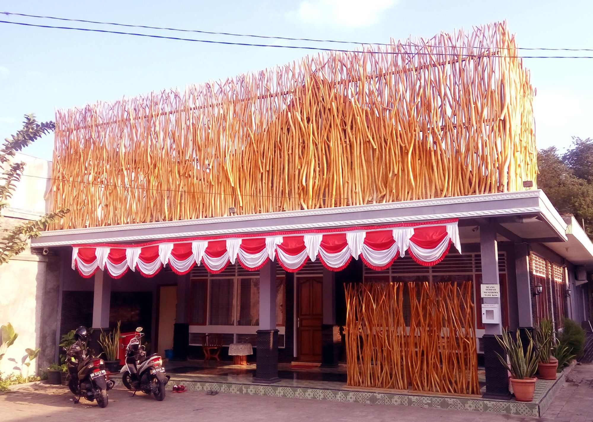 Фото Metro Malioboro Living