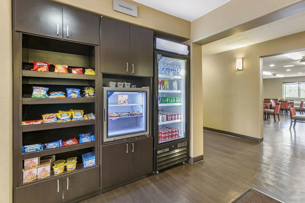 Фото Comfort Inn & Suites Los Alamos