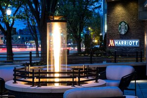 Гостиница Richmond Marriott