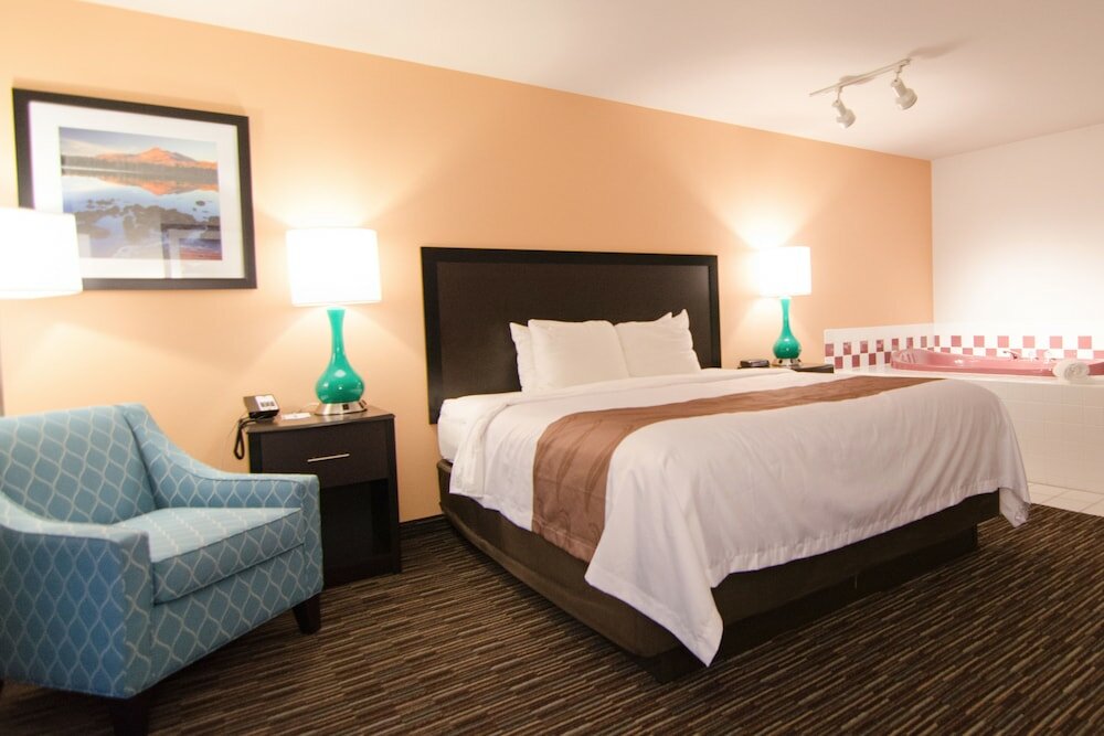 Фото Cottage Grove Inn