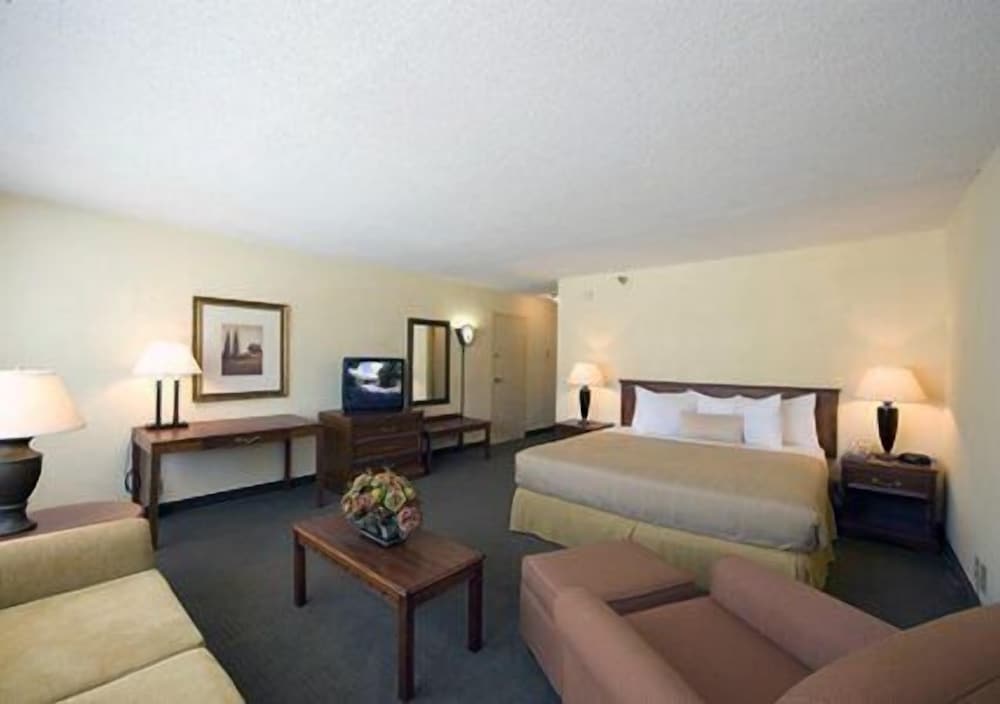 Фото Budgetel Atlanta-North