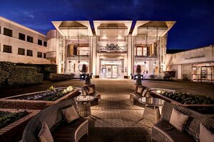 Гостиница Stormont Hotel