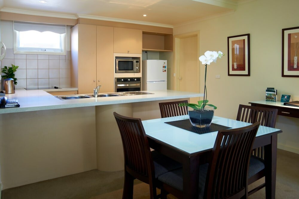 Фото Comfort Apartments Royal Gardens