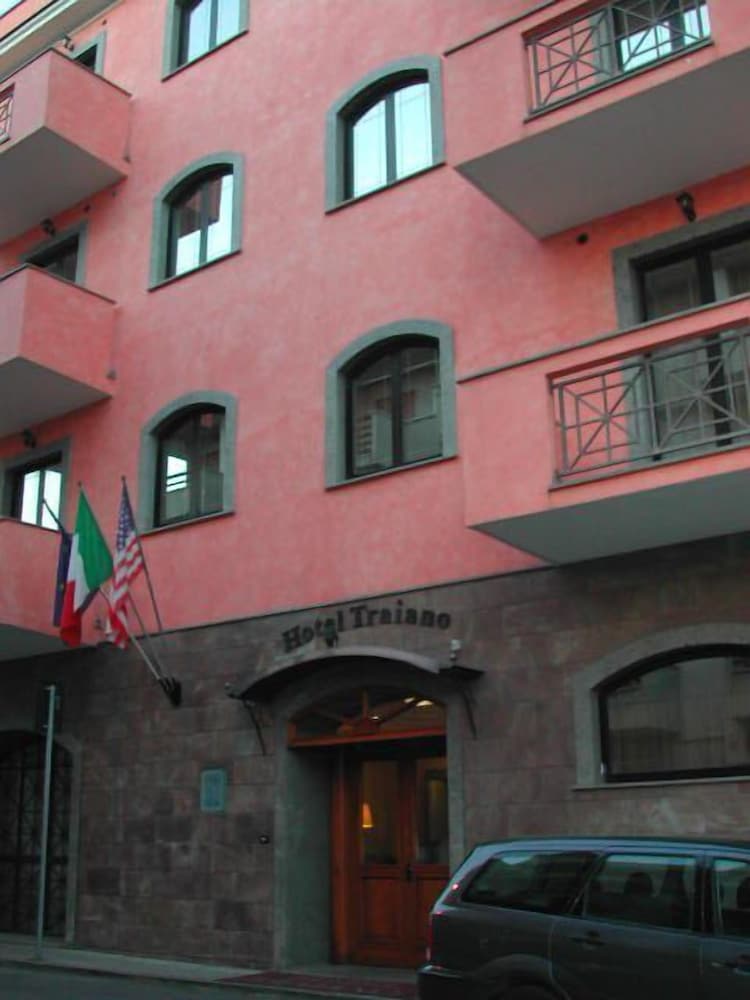 Фото Hotel Traiano