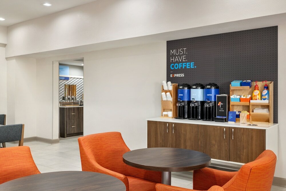 Фото Holiday Inn Express & Suites Opelousas, an Ihg Hotel