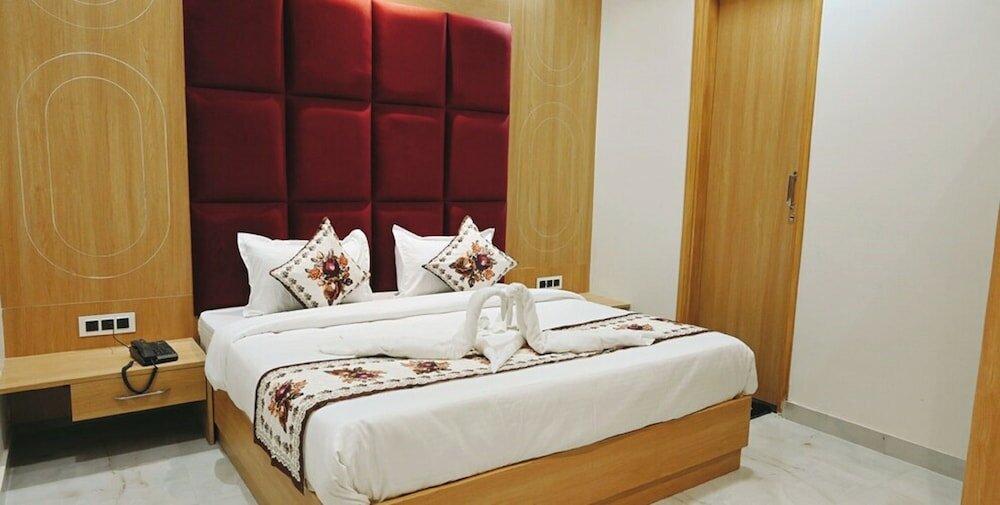 Фото Hotel The Posh