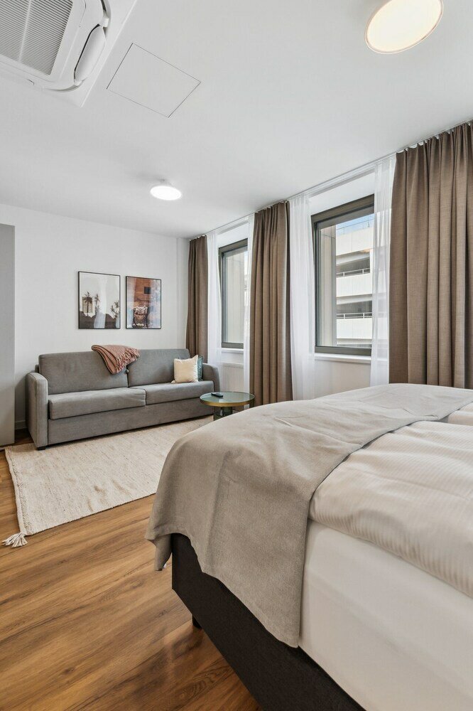 Фото Limehome Oberhausen Paul-Reusch-Str