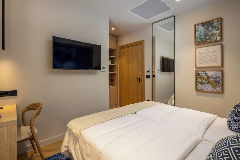 Фото Emotheo Heritage Hotel