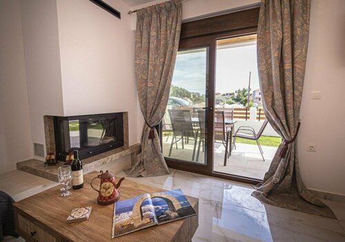 Гостиница Bonas Maisonette № 1 by Travel Pro Services