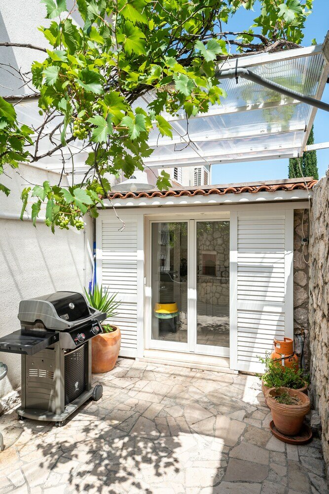 Фото Holiday Home Zaton