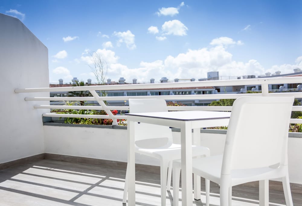 Фото Aqualuz Lagos by The Editory