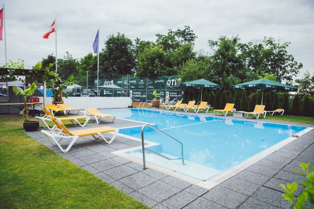 Фото Sporthotel Kurz