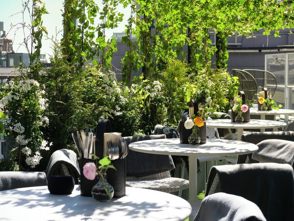 Фото Clarion Hotel Sign