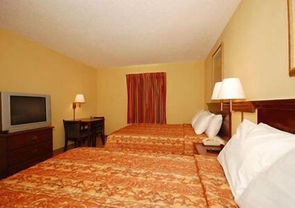 Фото Rodeway Inn