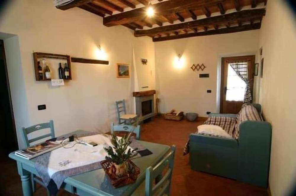 Фото Agriturismo Pian di Fiume