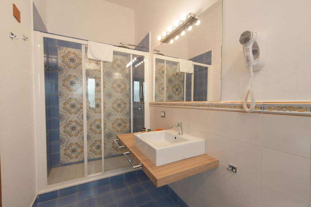 Фото La Cattedrale dai Tetti