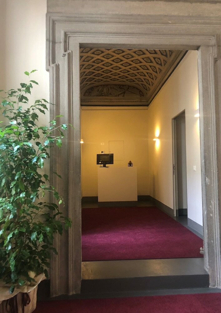 Фото Lucus Exclusive B&b