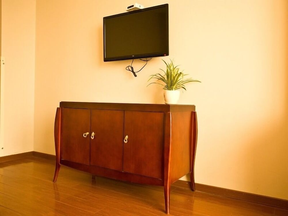 Фото Greentree Inn Suzhou Qimen North Street Likou Hotel