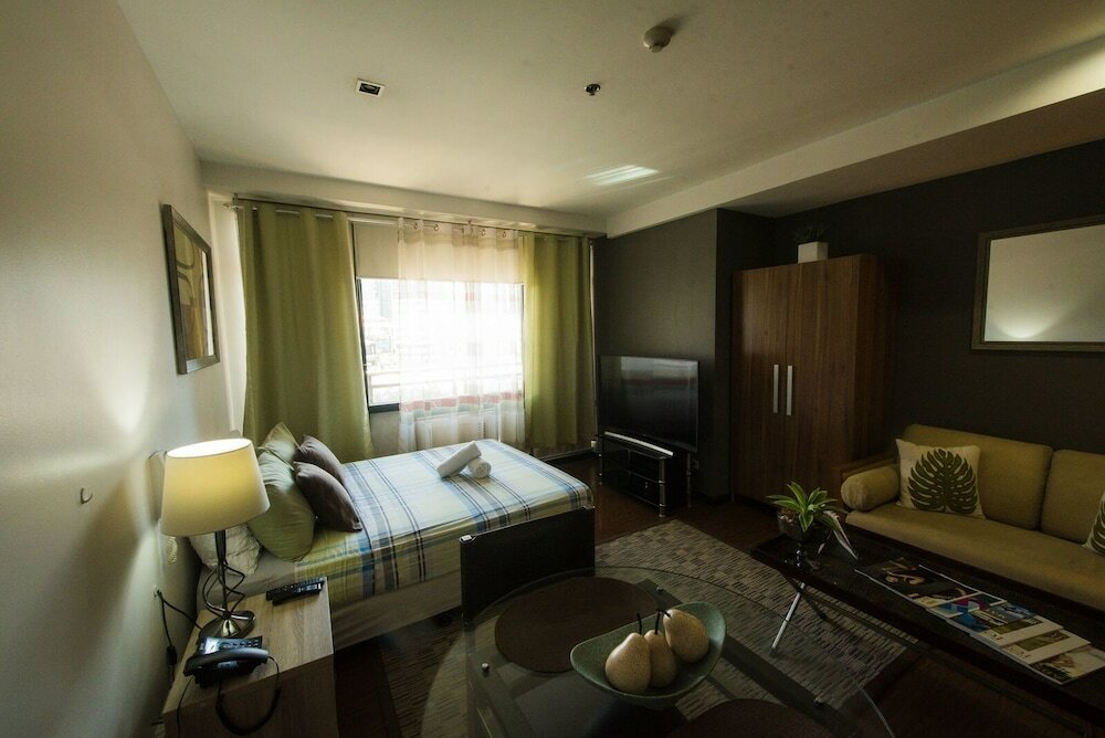 Фото Seven Doors in Gramercy Makati