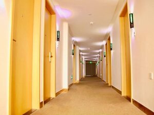 Гостиница Greentree Inn Ningbo South Railway Station Express Hotel