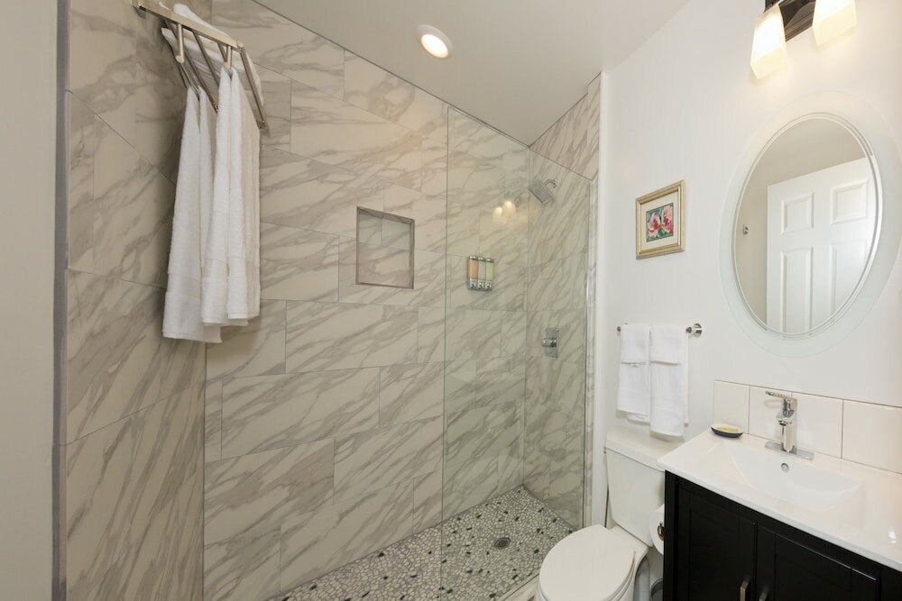 Фото Hale 'Ohu Bed & Breakfast