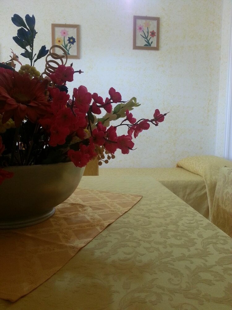 Фото Hotel Mistef