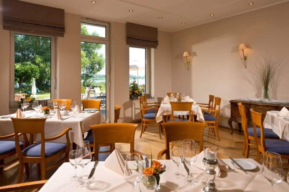 Фото Hotel Bollmannsruh am Beetzsee