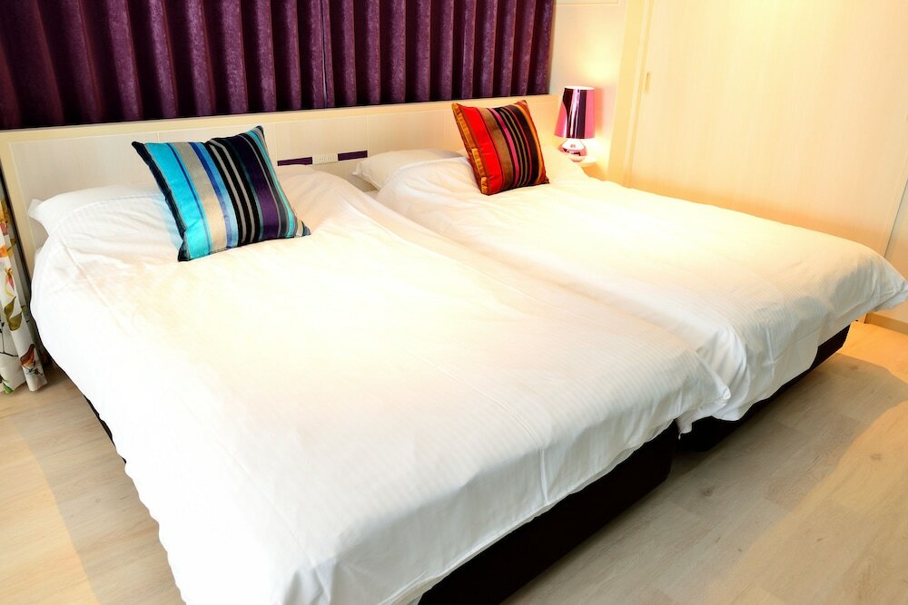 Фото Very Hotel Dotonbori