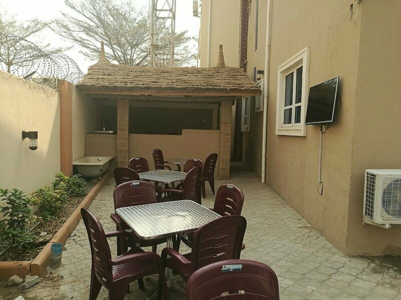 Гостиница Villa Nuee в Абудже