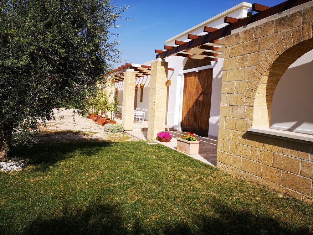 Фото Tenuta Flora Maria