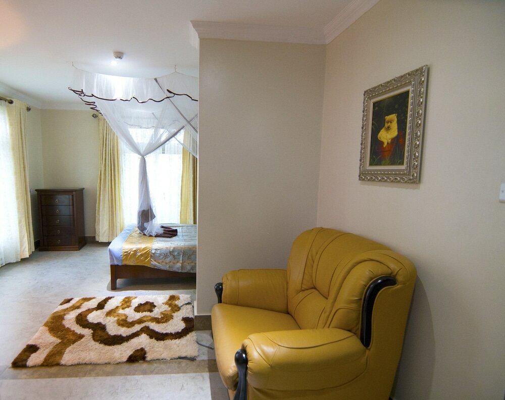 Фото Naguru Viewpointe Apartments