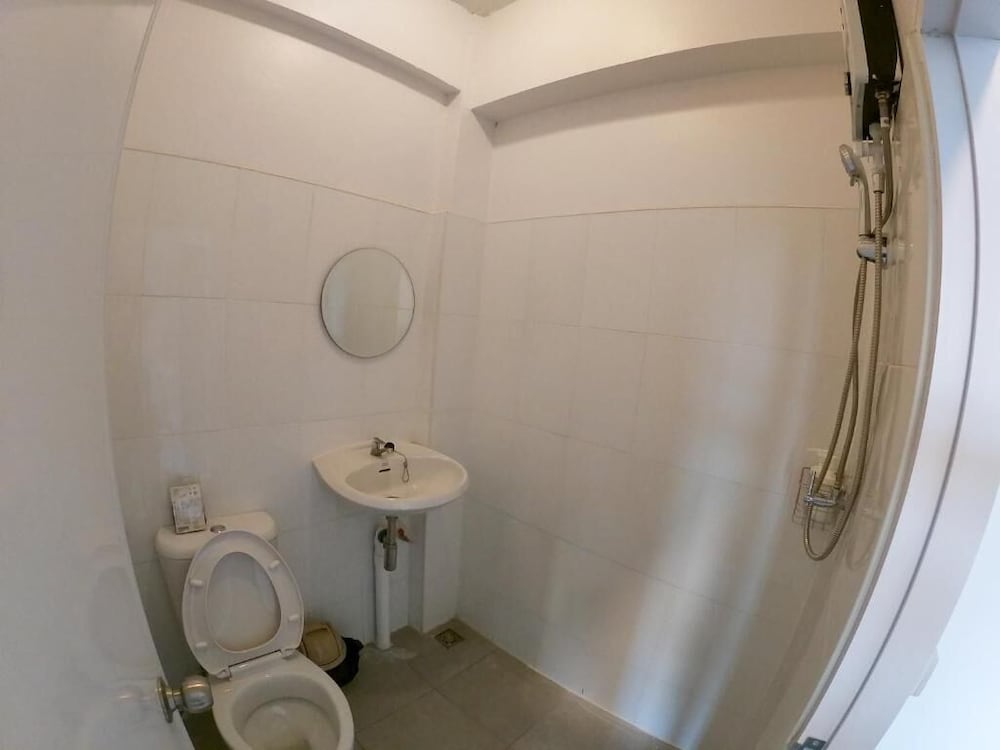 Фото Sleepaholic Hostel