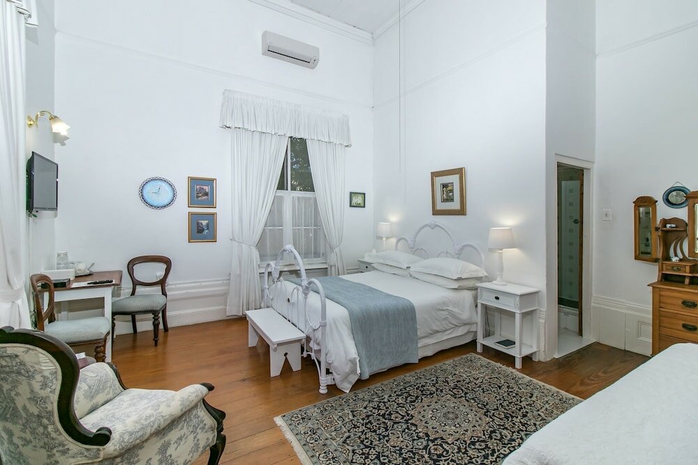 Фото Buiten Verwagten Guest House