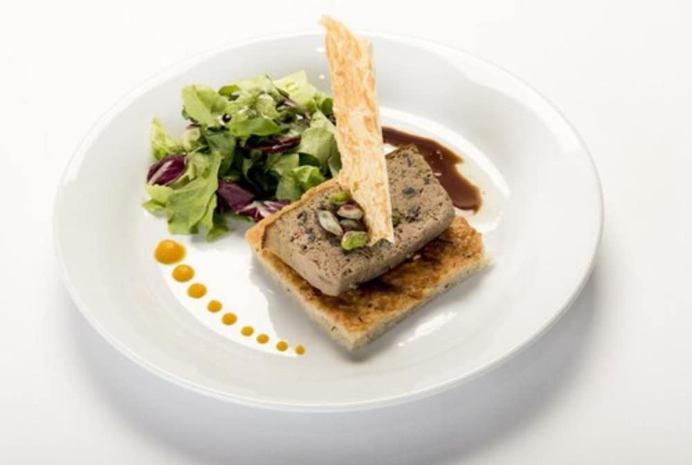 Фото Hotel y Casino del Rio Cipolletti