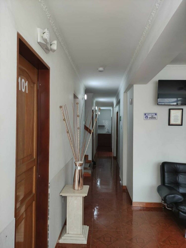 Фото Hotel Mont Bleu