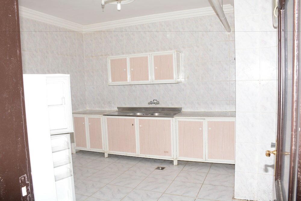 Фото Al Eairy Furnished Apts Al Madinah 8