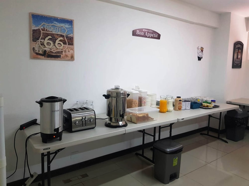 Фото Hostel del Paseo