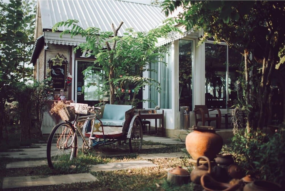 Фото The Antique Riverside