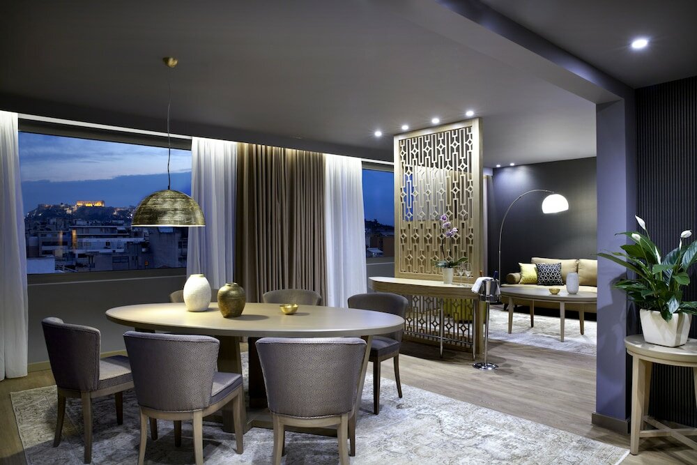 Фото Wyndham Grand Athens