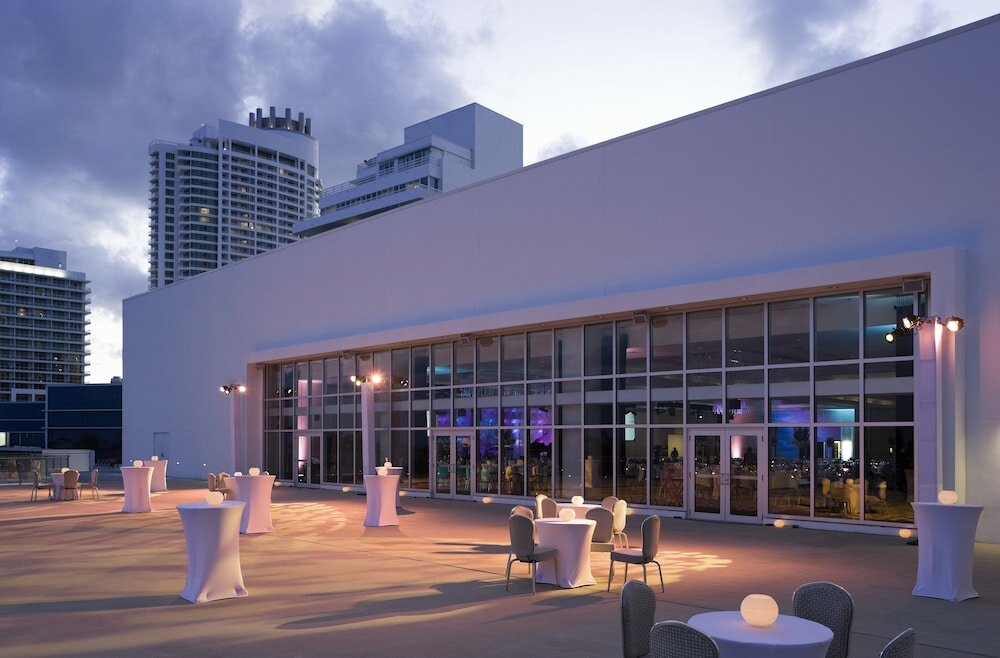 Фото Fontainebleau Miami Beach