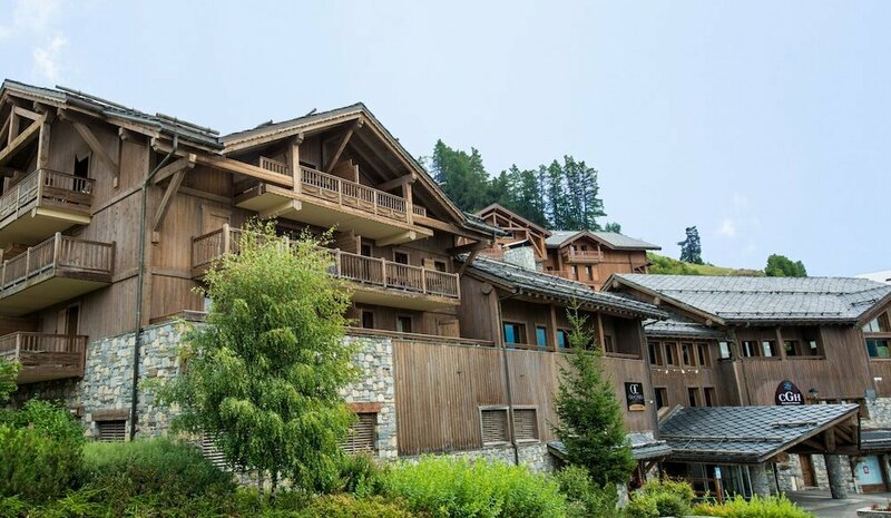 Гостиница Cgh Résidences & Spas L'Oree des Cimes