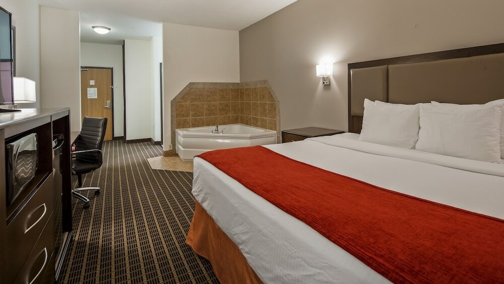 Фото Best Western Plus Eagleridge Inn & Suites