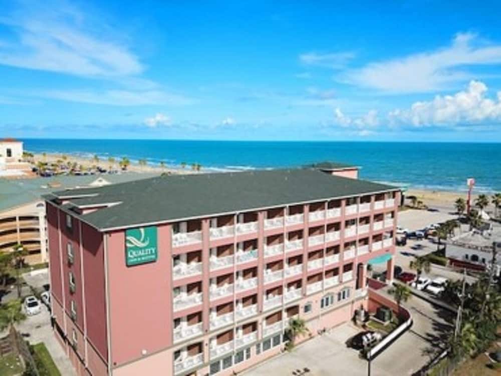 Фото Quality Inn & Suites Beachfront