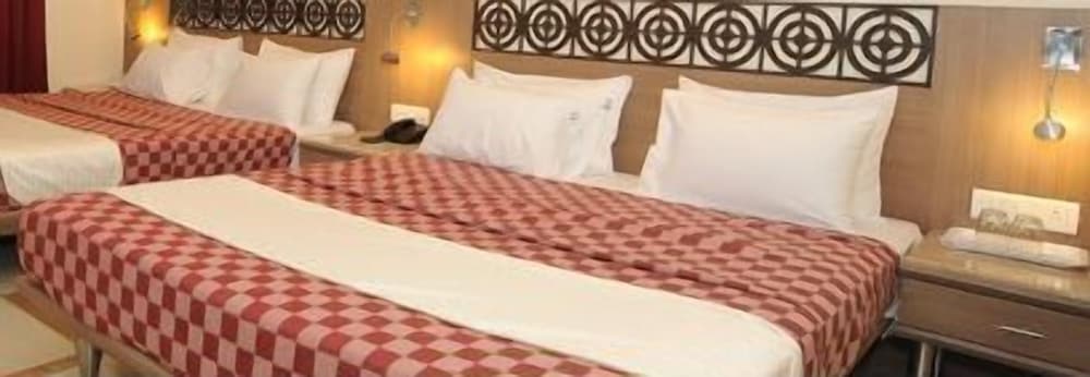 Фото The UniContinental - Campus Accommodation