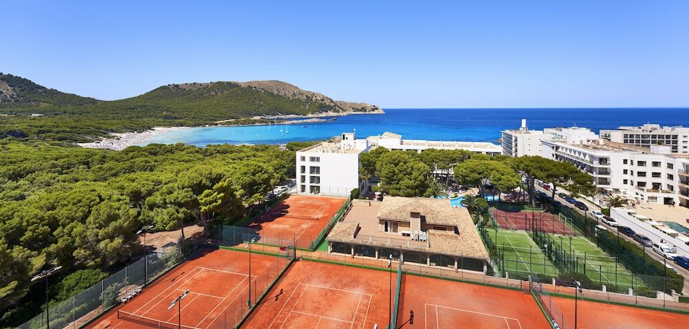 Фото Hotel & SPA S'entrador Playa