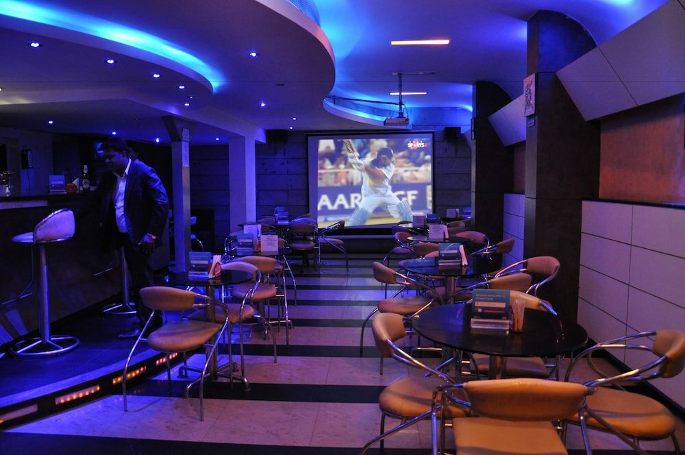 Фото Hotel Shelter