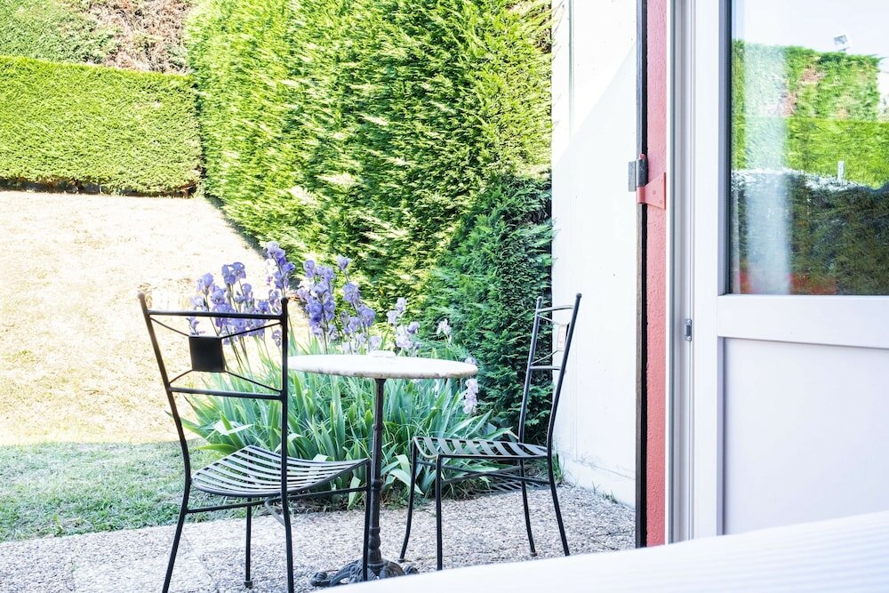 Фото Kyriad Bordeaux- Lormont