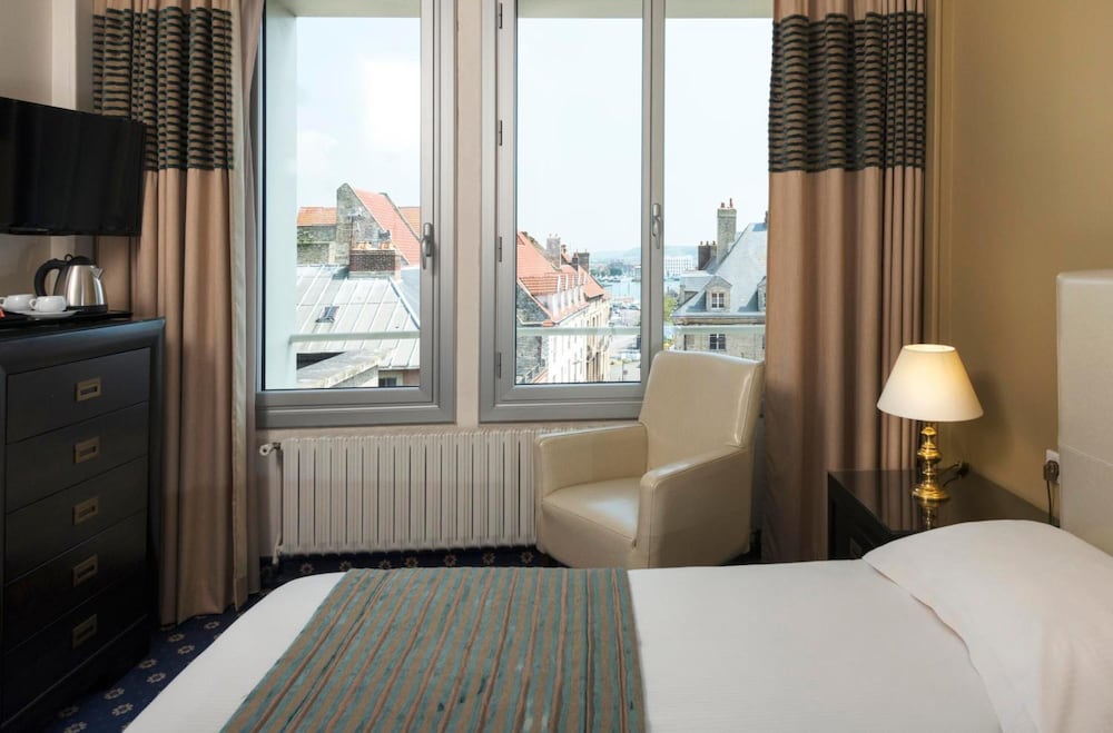 Фото отеля 3