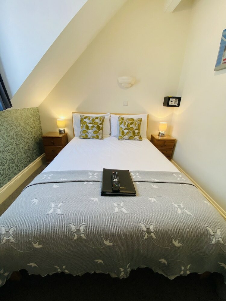 Фото Coastal Waters