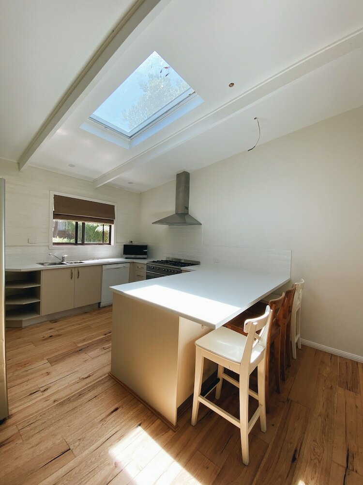 Фото Wonboyn Cabins & Caravan Park